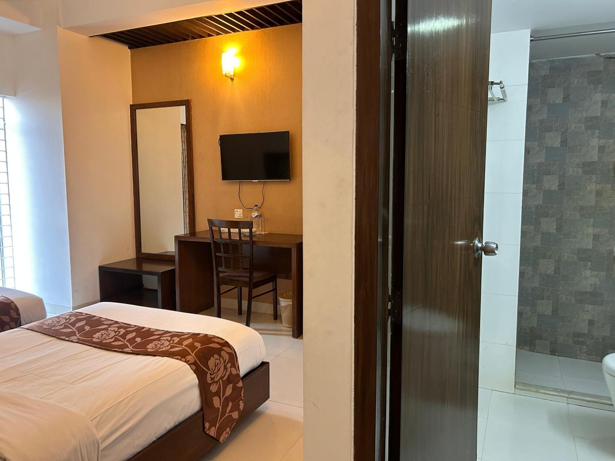La Vista Hotel 巴纳内拉斯 外观 照片